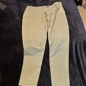 Mens Ten Thousand 34x32 slims